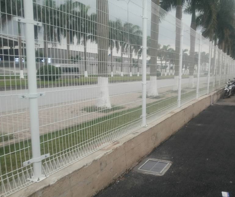 Hàng rào sơn tĩnh điện tại Đà Nẵng