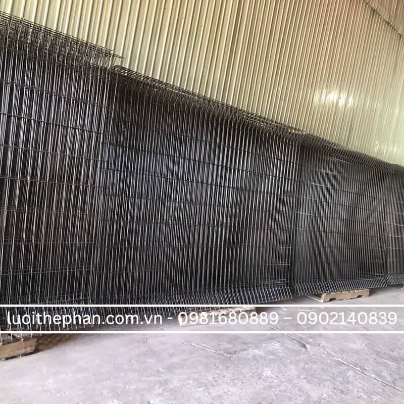 Lưới thép hàn làm hàng rào
