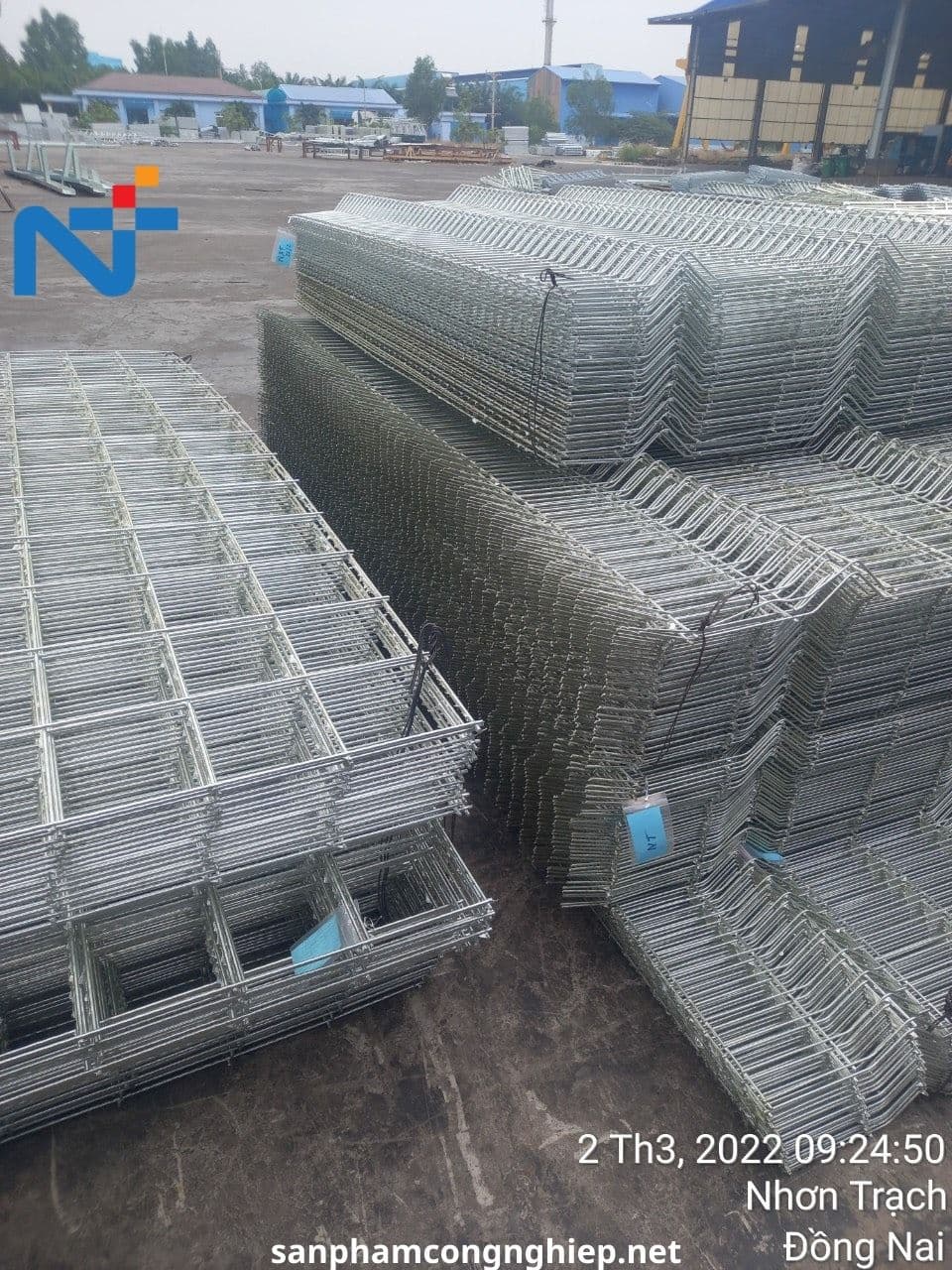 Hàng rào sơn tĩnh điện chấn sóng