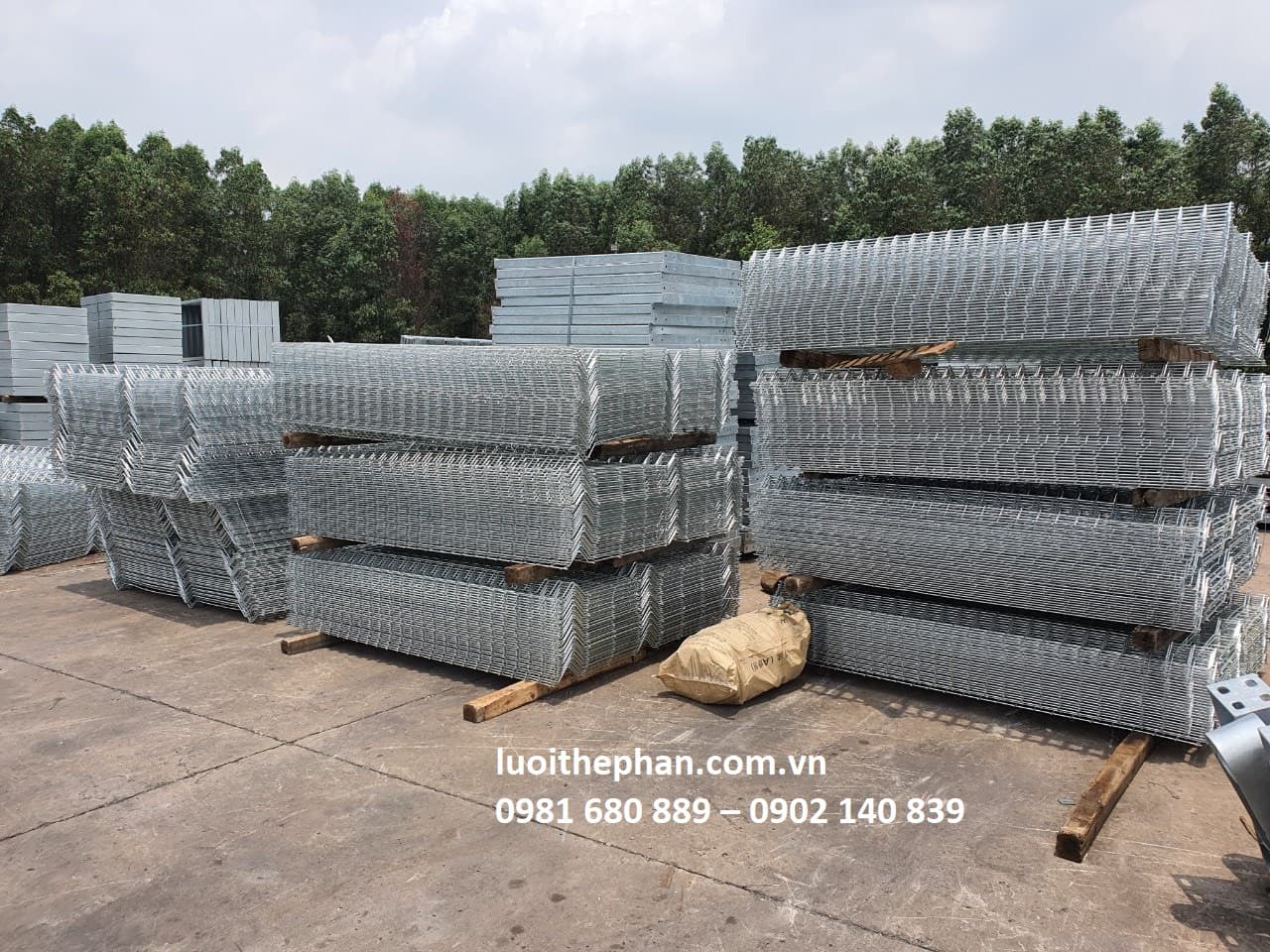 Công ty sản xuất hàng rào giá rẽ