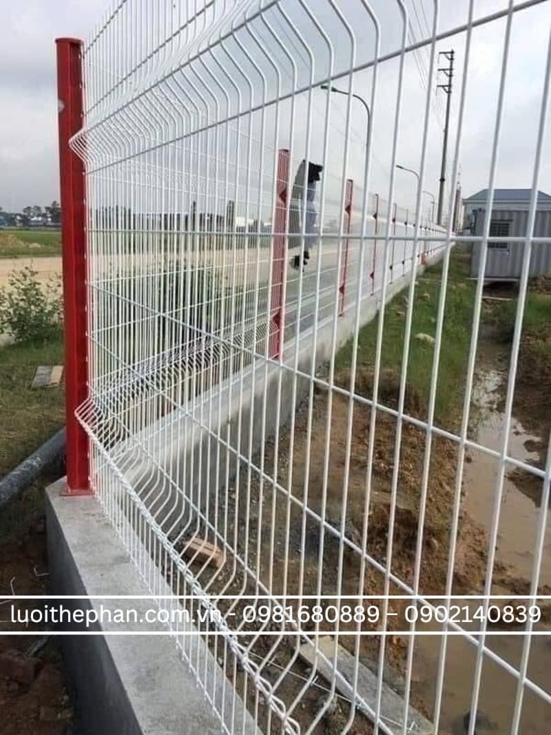 Hàng Rào Đẹp Ô 50x200mm Giá Rẻ Hơn Thị Trường